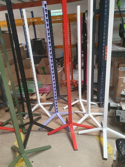 Stojaki jeździeckie metalowe 160 cm – malowane proszkowo