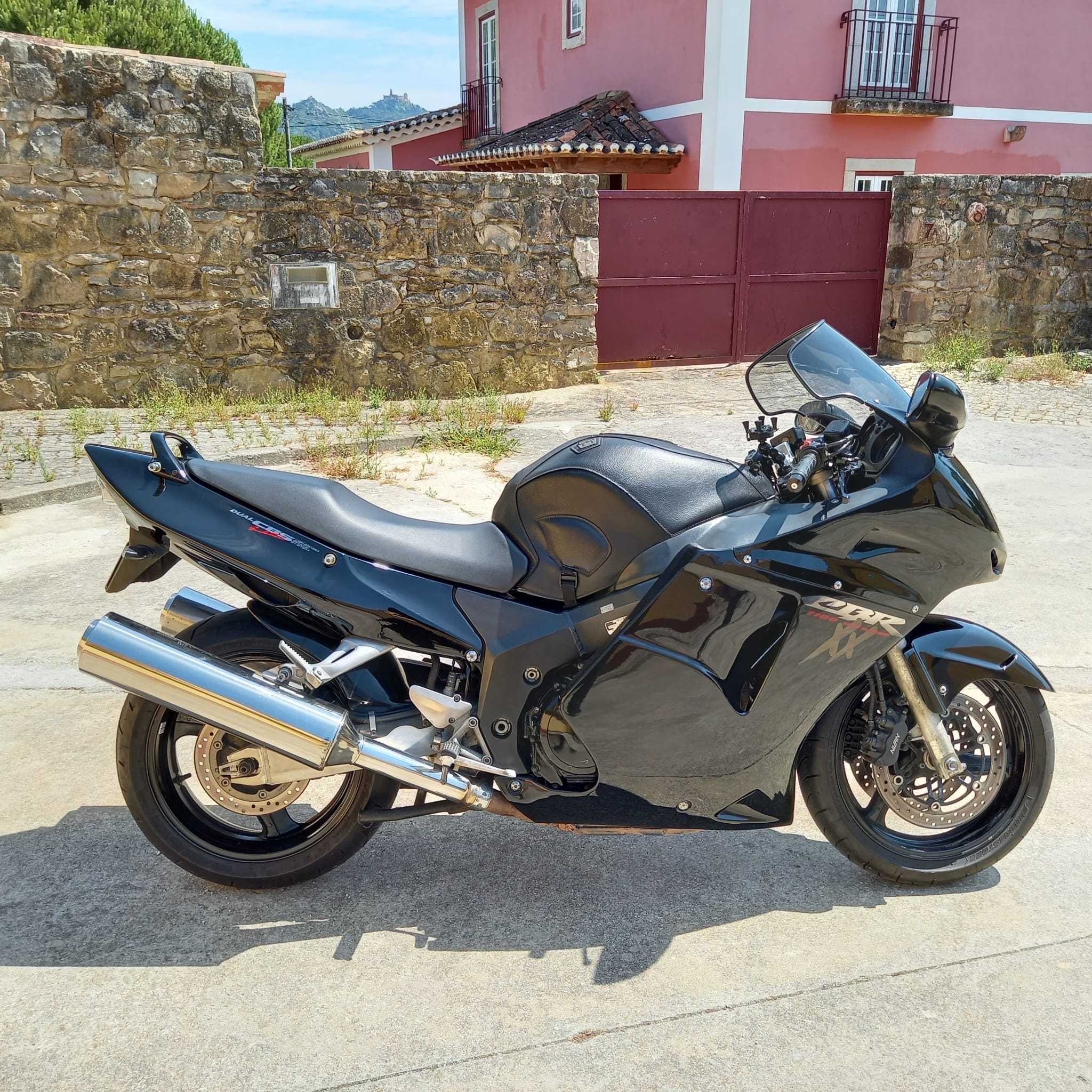 Honda CBR 1100XX Super Blackbird
