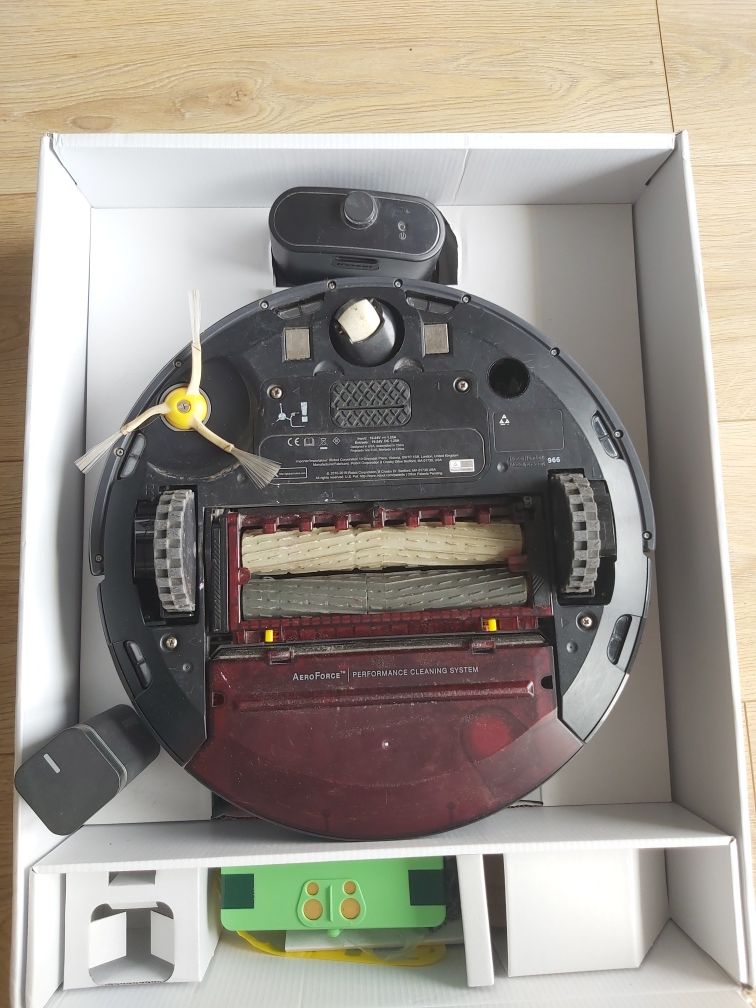 iRobot Roomba 966