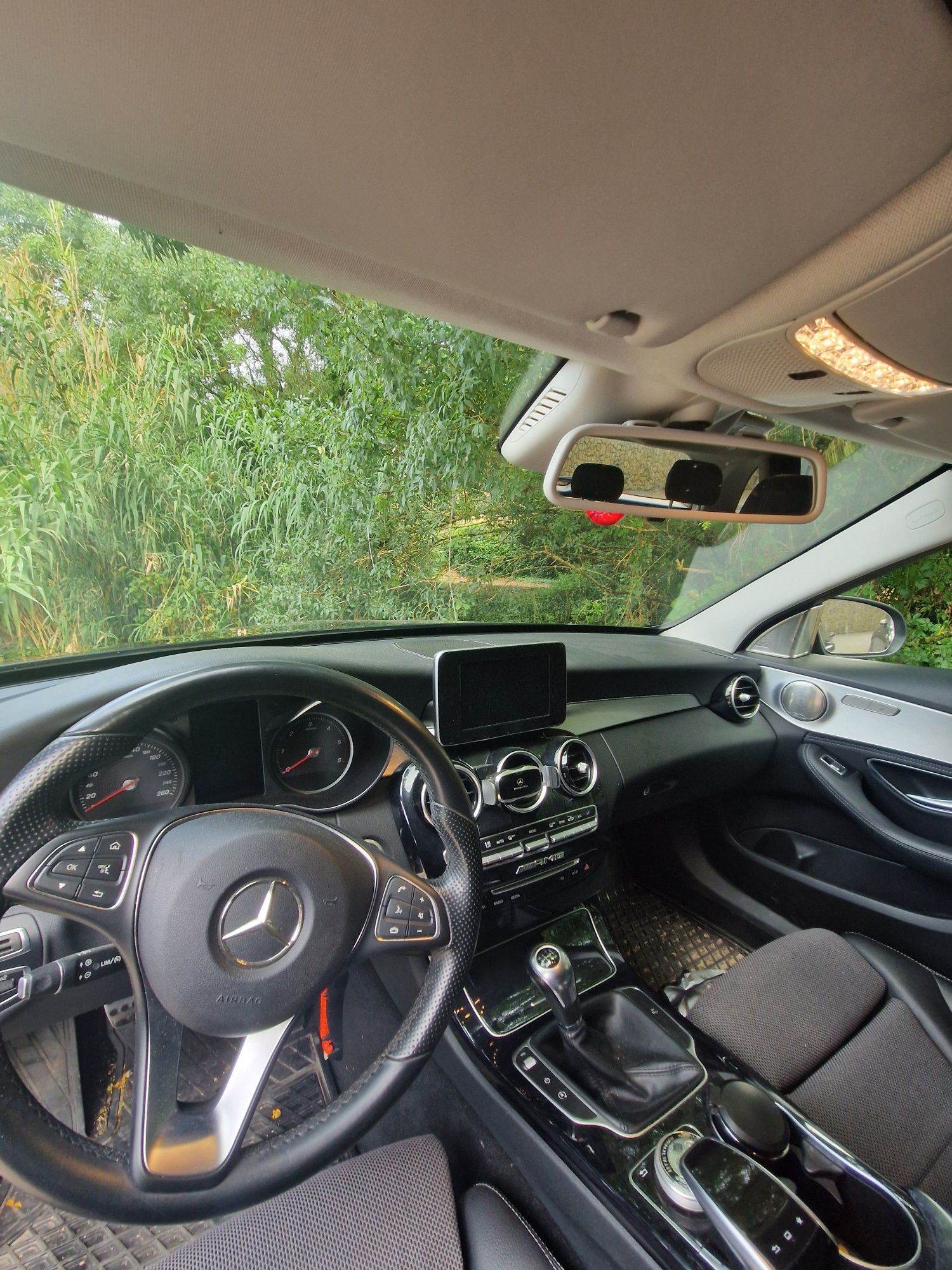 Mercedes-Benz C200d