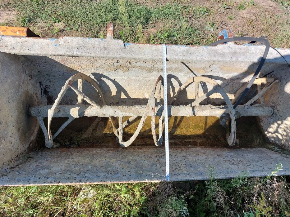 Łyżka, szybkozłacze, mieszalnik betonu jcb3cx