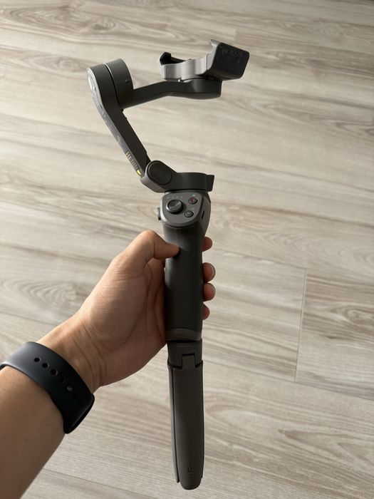 Стабілізатор для смартфона DJI Osmo Mobile 3