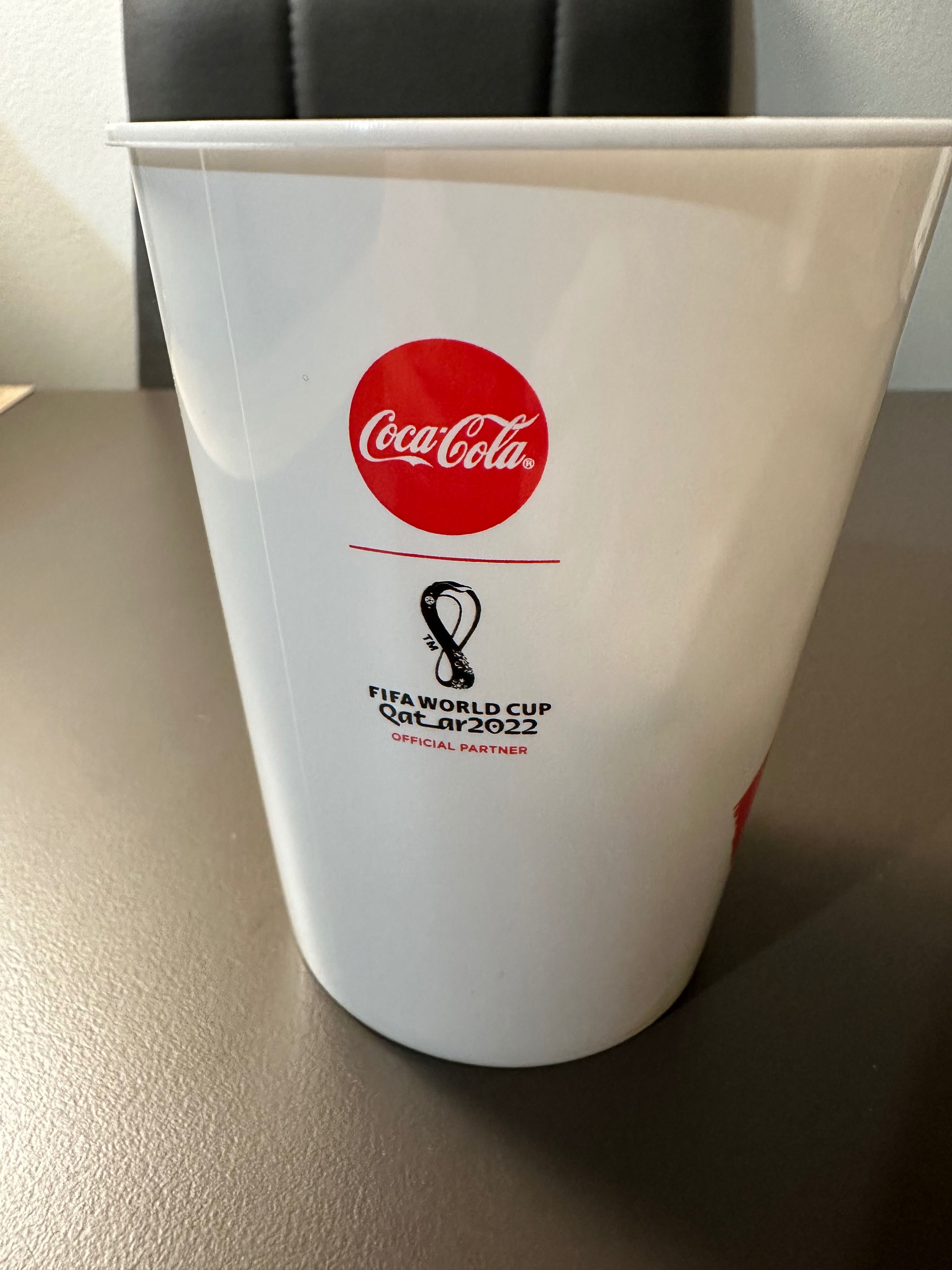 Kubek Coca Cola 68 szt Qatar 2022  WIELORAZOWE