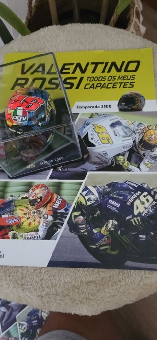 Miniatura Capacete Rossi temporada  2000