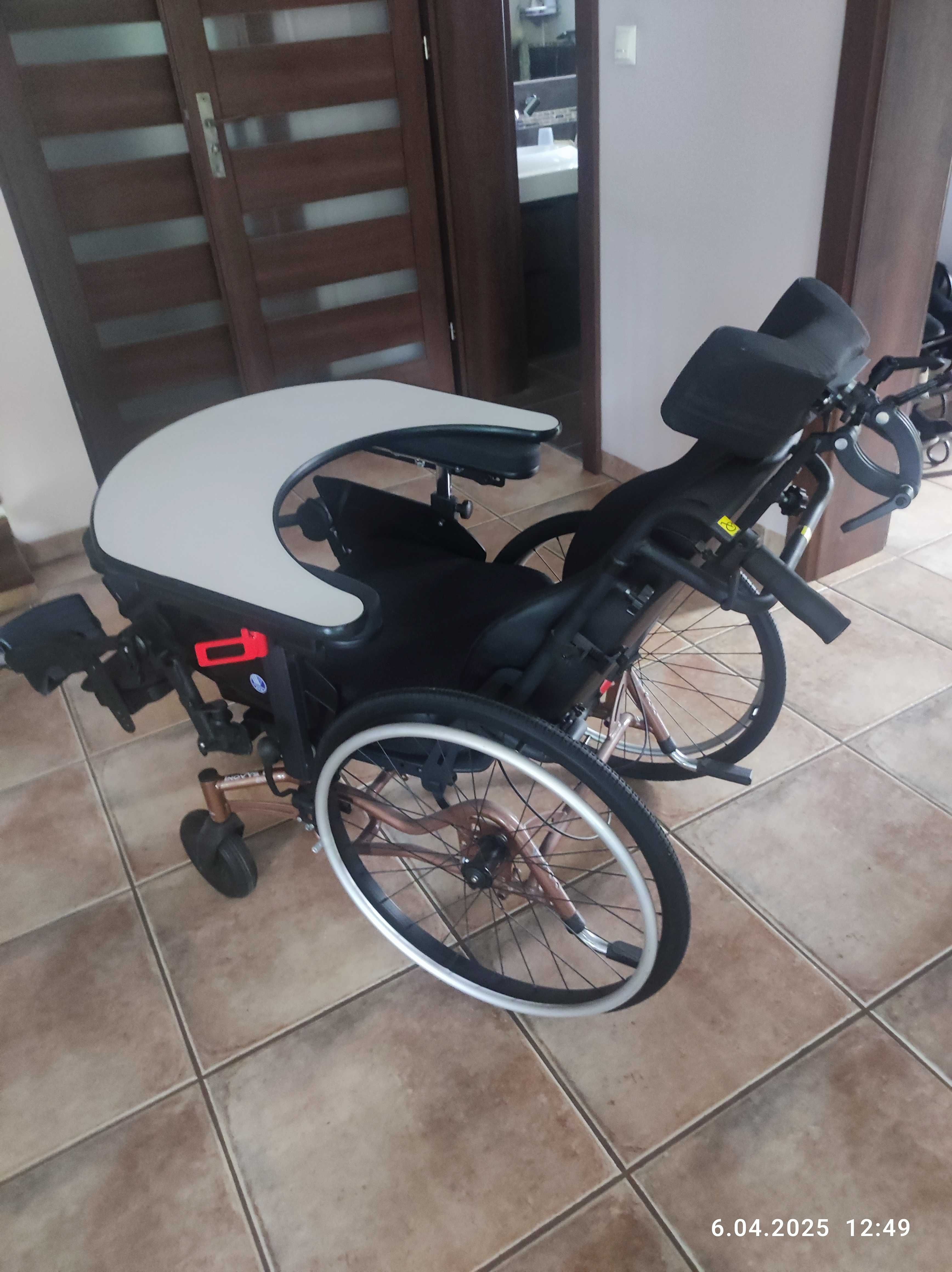 INOVYS 2 Evo Wózek inwalidzki multipozycyjny specjalny Vermeiren