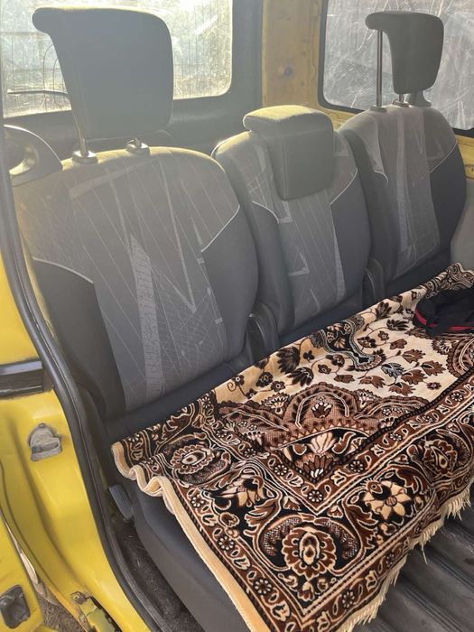 1.9 diesel Renault Kengoo 2002 год