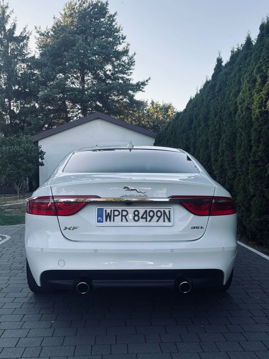 Sprzedam Jaguar xf x260