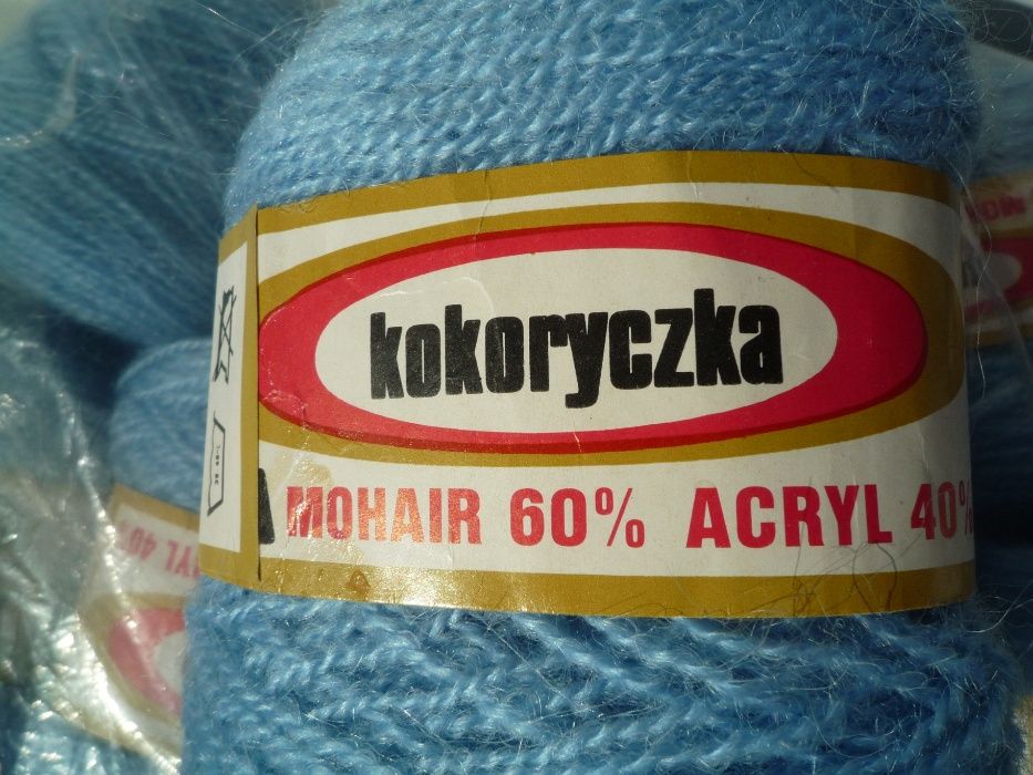 włóczka 60% MOHER MOHAIR 40% akryl KOKORYCZKA jasnoniebieska