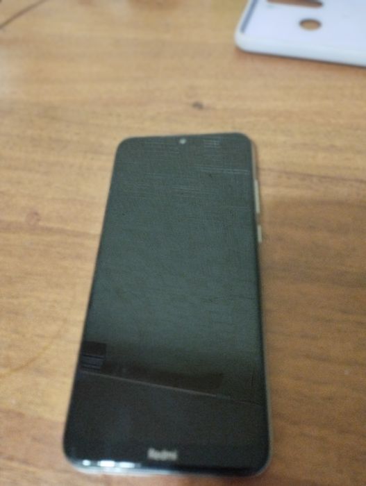 Телефон Redmi not 8