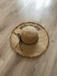 Пляжний капелюх