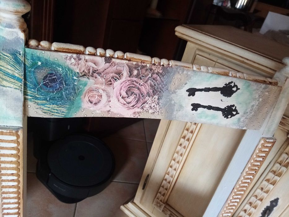 krzesło decoupage