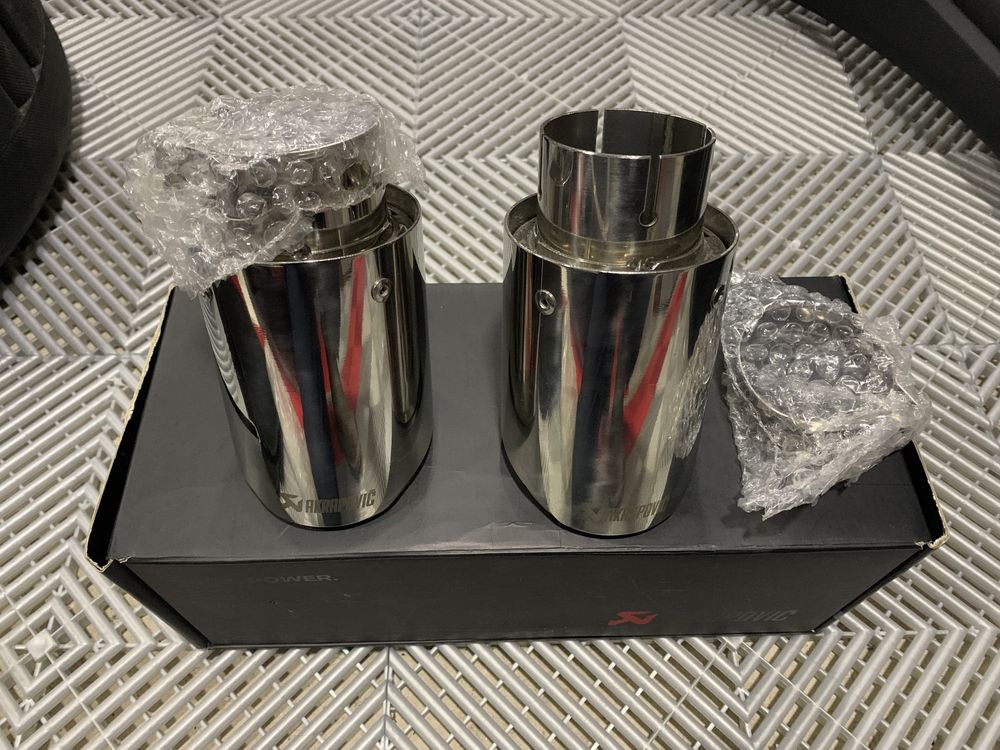 Ponteiras escape - Akrapovic