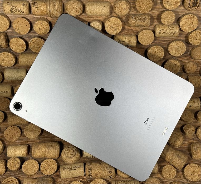 Apple iPad Air 4 Gen 10.9” Sky Blue 64Gb.