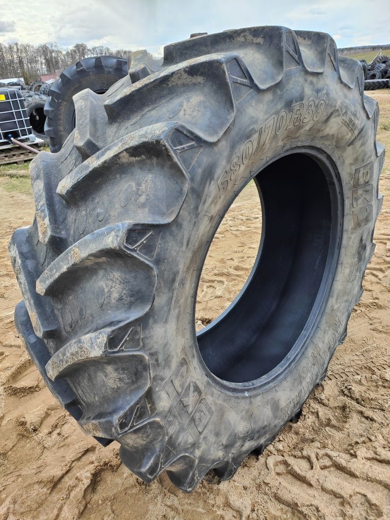 Opona jak Nowa 580/70 R -38 BKT AGRI MAX RT765 99% bieżnika