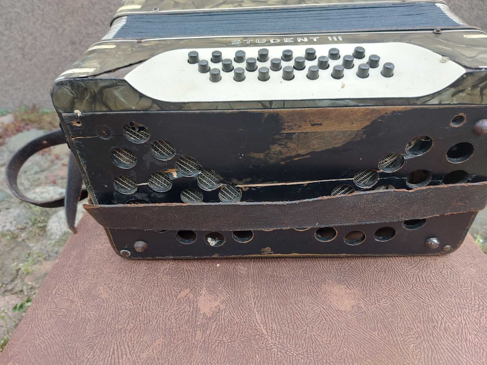 Akordeon Hohner Student III 24basy