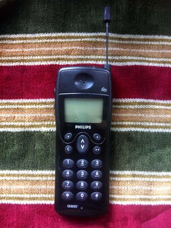 Телефон Philips 90-х років