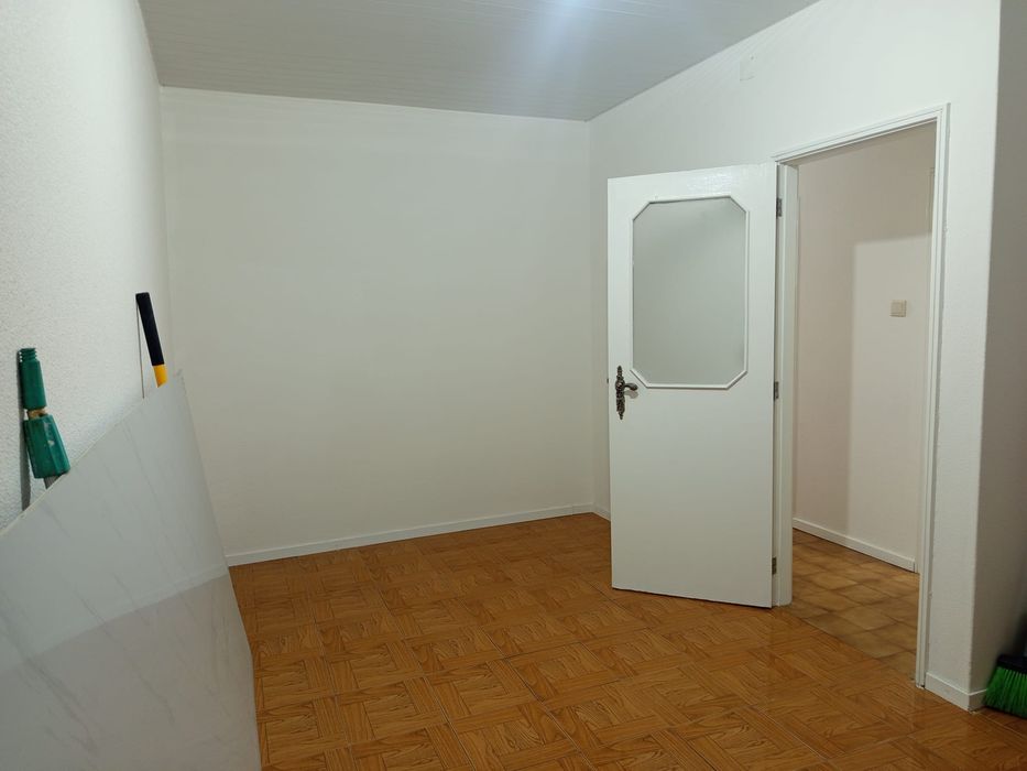 Moradia térrea T2_Ao Campo Alegre