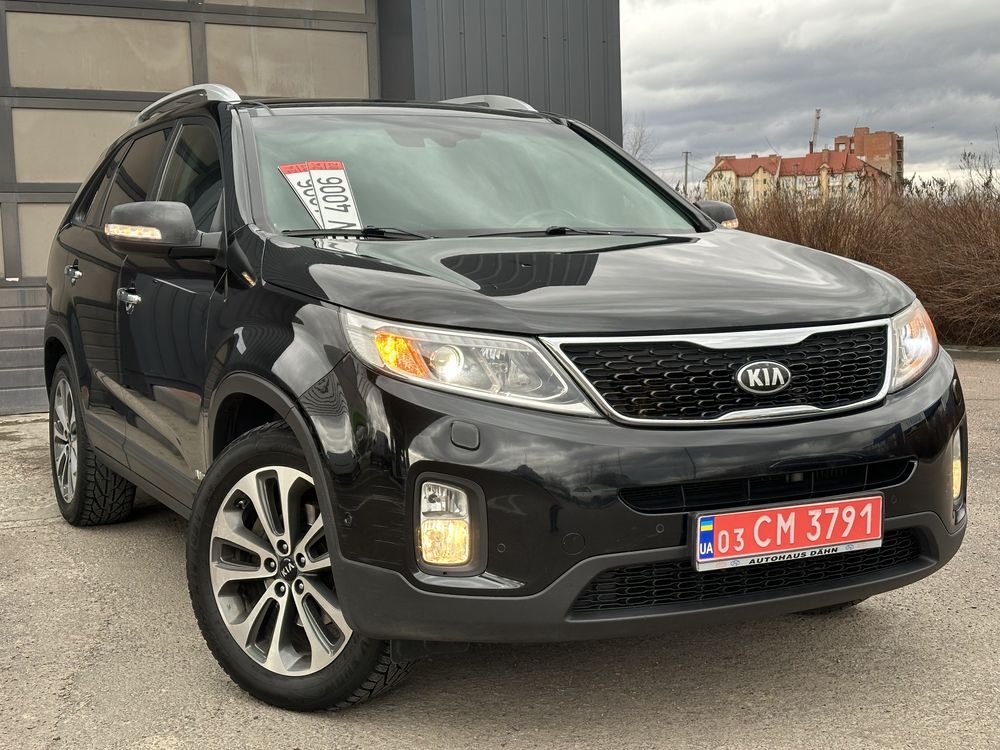 Продам Kia Sorento 2013 року на автоматі