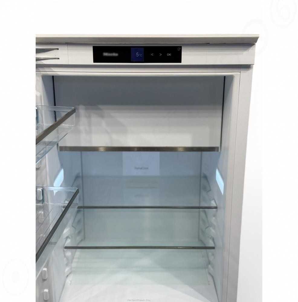 Miele / Міле Холодильник K 7344 D, вбуд. 122см, сенсор, білий