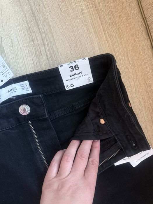 Нові джинси Mango