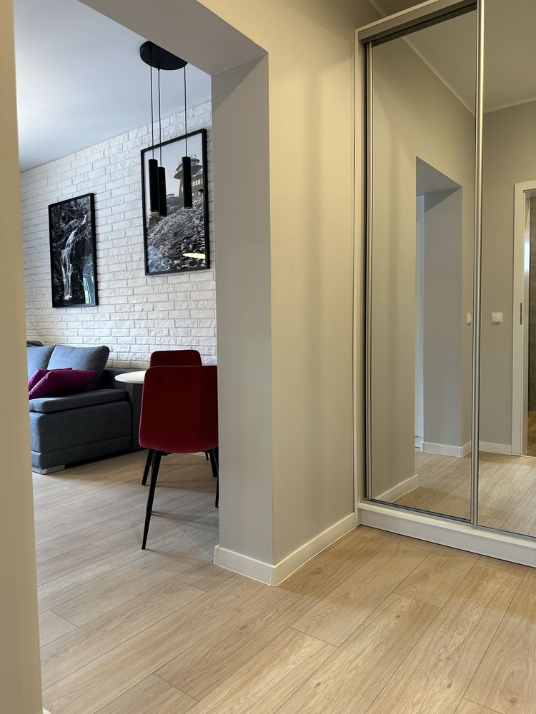 Stacja KARKONOSZE Szklarska Poręba studio w centrum