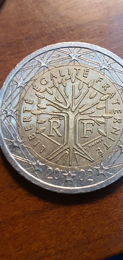 Moedas de 2€ com defeito de cunhagem