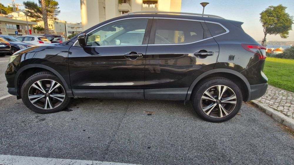 Nissan Qashqai 1.5 dCi N-Connecta 18