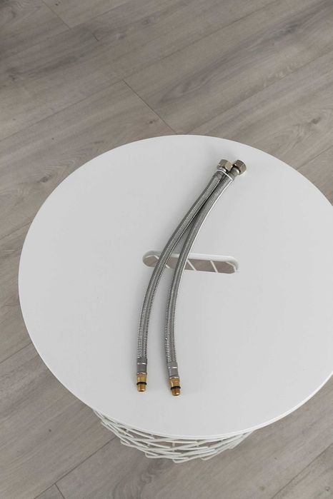 wężyk elastyczny - 2 szt., GW3/8", 35 cm, nowe