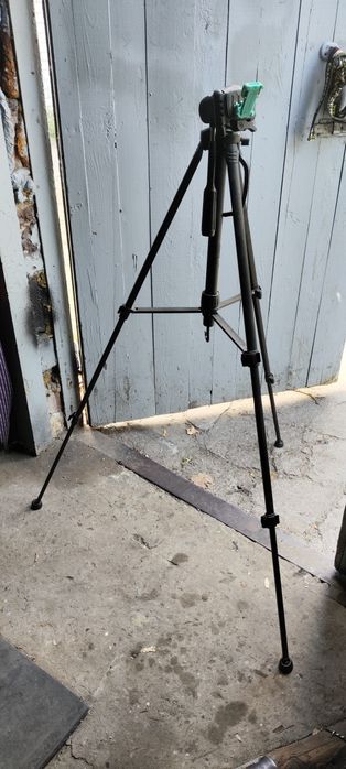 Штатив для фотокамеры 1м