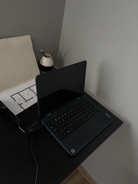 Sprzedam/Zamienie Laptop lenovo tablet 2w1 Lenowo 500w zadbany