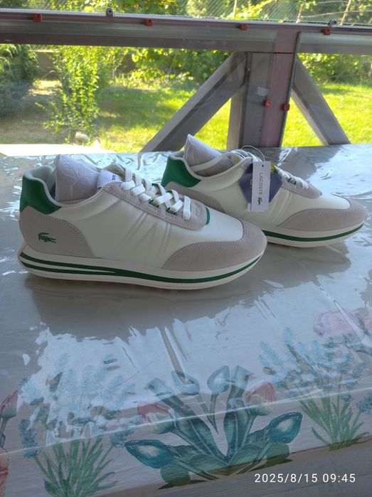 Продаю оригінальні чол.кросівки LACOSTE.
