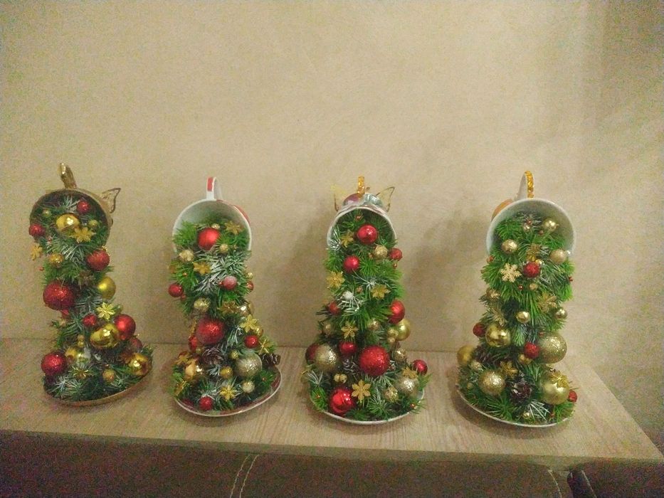 Топіарій кавове дерево паряща чашка кавова новий рік ялинка монети ка