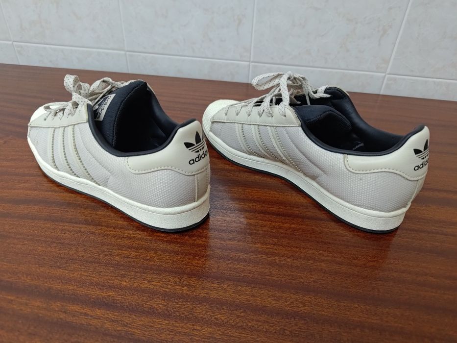 Adidas Superstar
