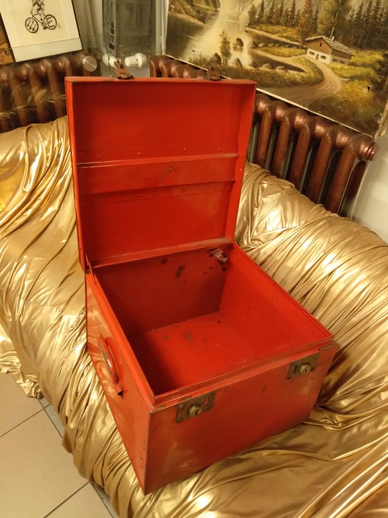 Skrzynia po aparacie tlenowym vintage loft nurkowanie za