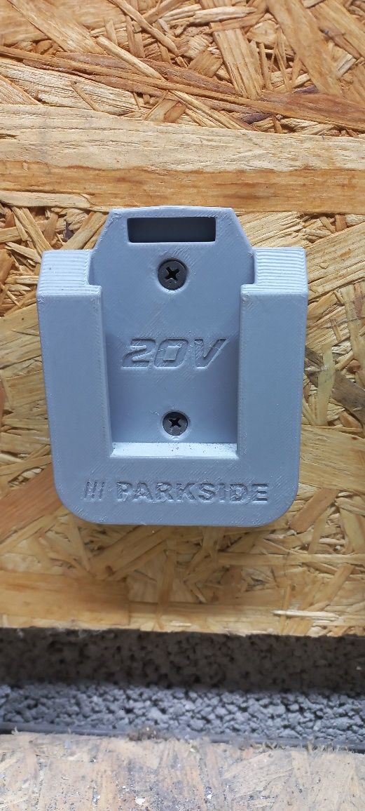 Uchwyt ścienny na akumulator parkside