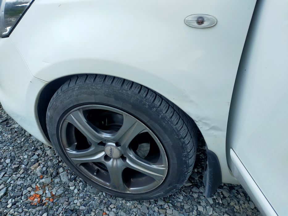 SPRZEDAM! Nissan Note Lift 2012r. - 1.4 - bardzo mały przebieg 108 tys