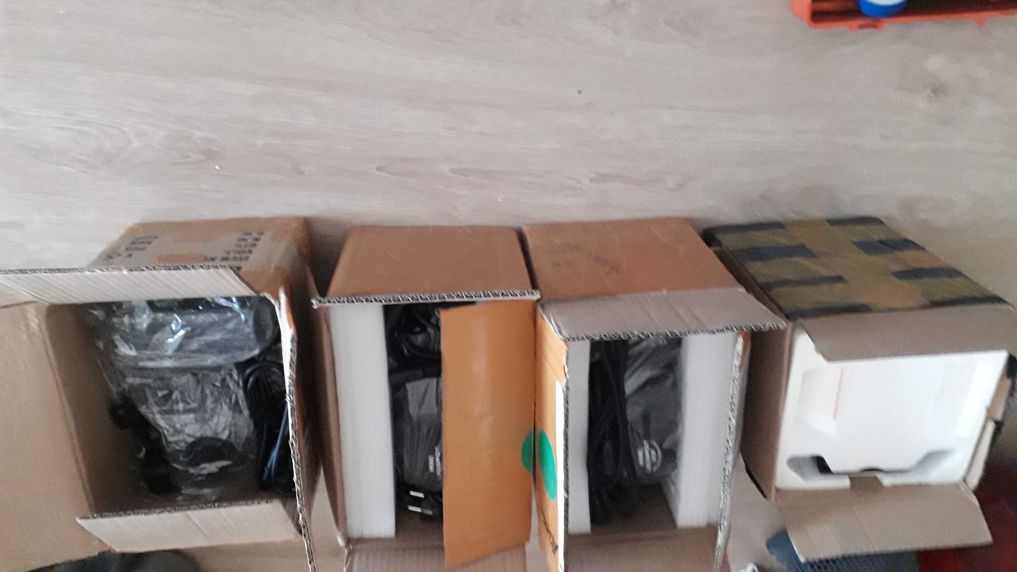 4 x Mini Led chineses ainda nas caixas