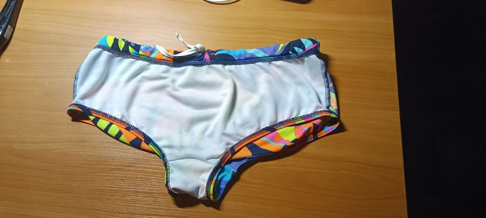 Плавкие Funky trunks 
Хлороустойчевые,