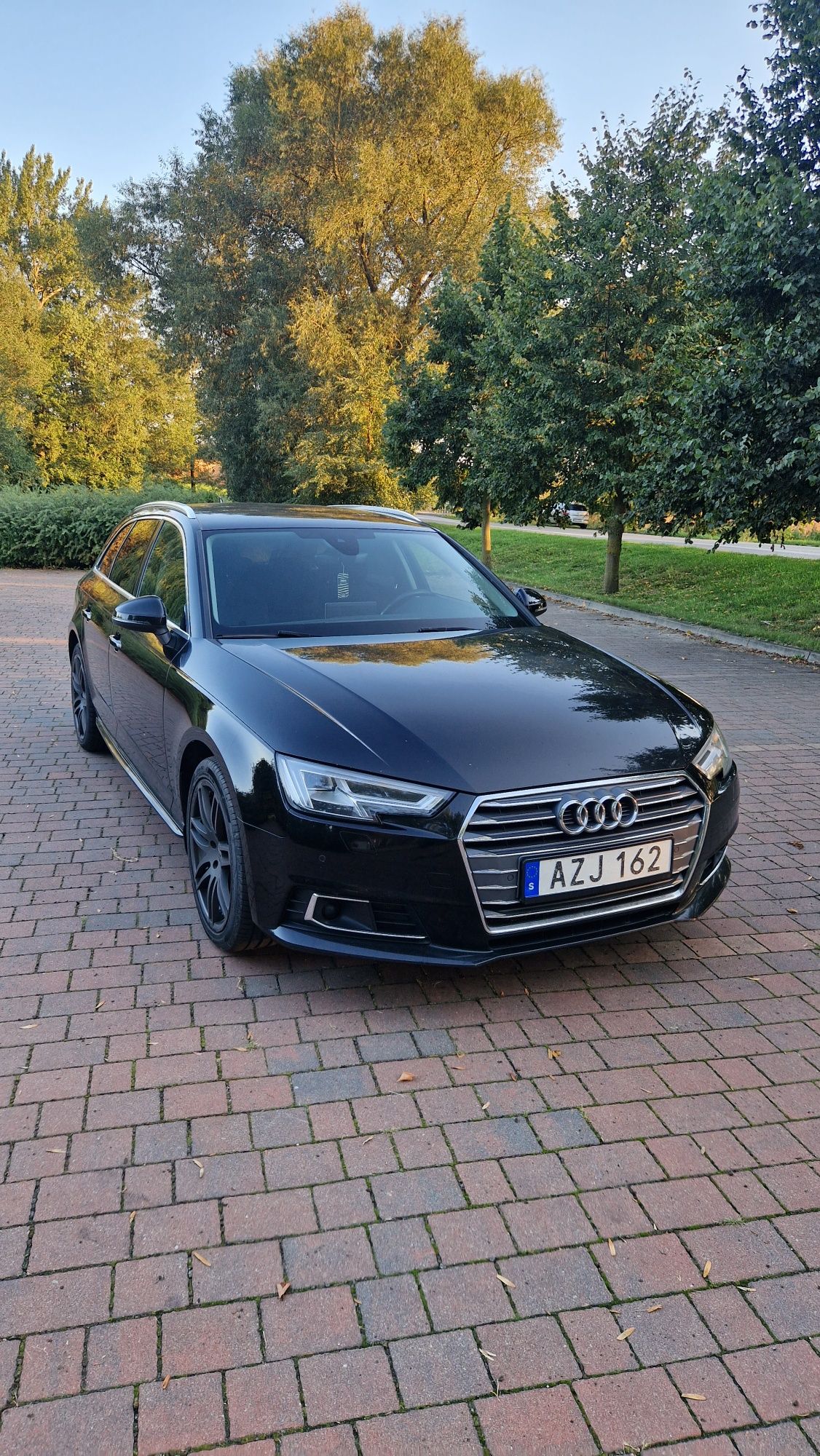 Audi A4 B9 2.0 TDI 190 km Ultra S tronic Virtual Full Led Radary