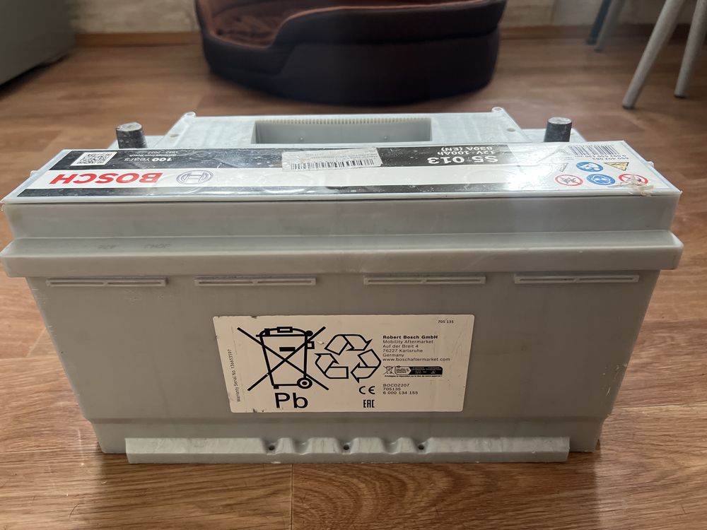 Аккамулятор Bosch 100Ah