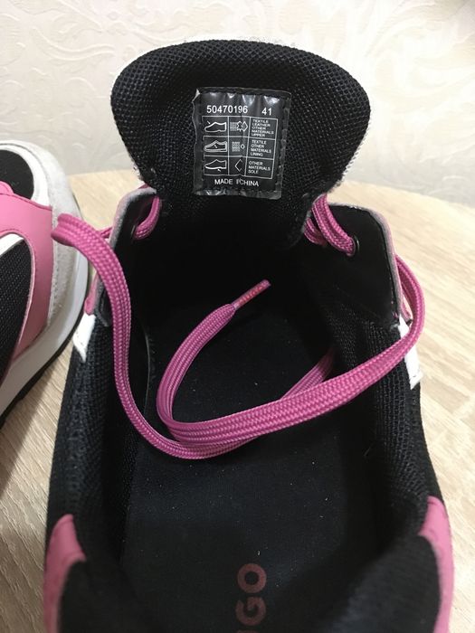 Кросівки Hugo жіночі