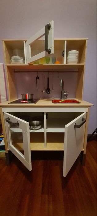 Vendo cozinha de brincar!!