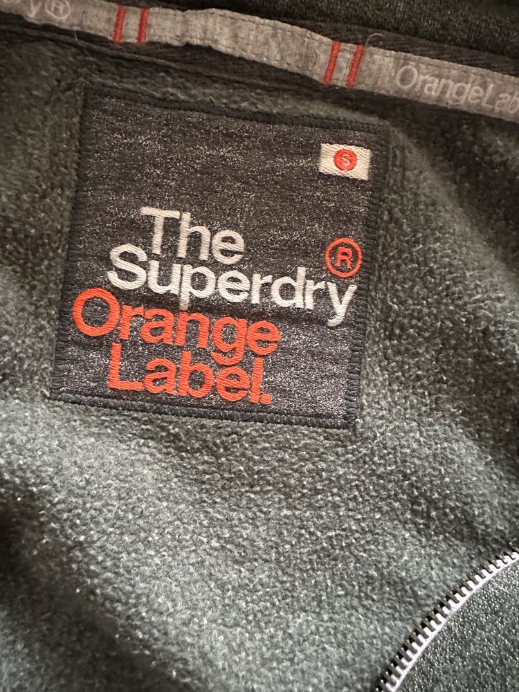 Теплая кофта Superdry