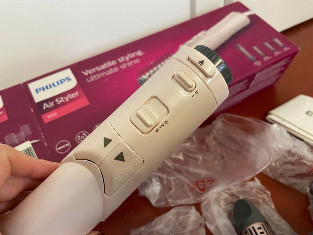 Фен-щітка PHILIPS BHA735/00