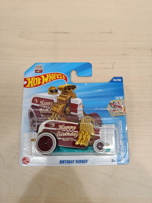Auto Hot Wheels Treasure