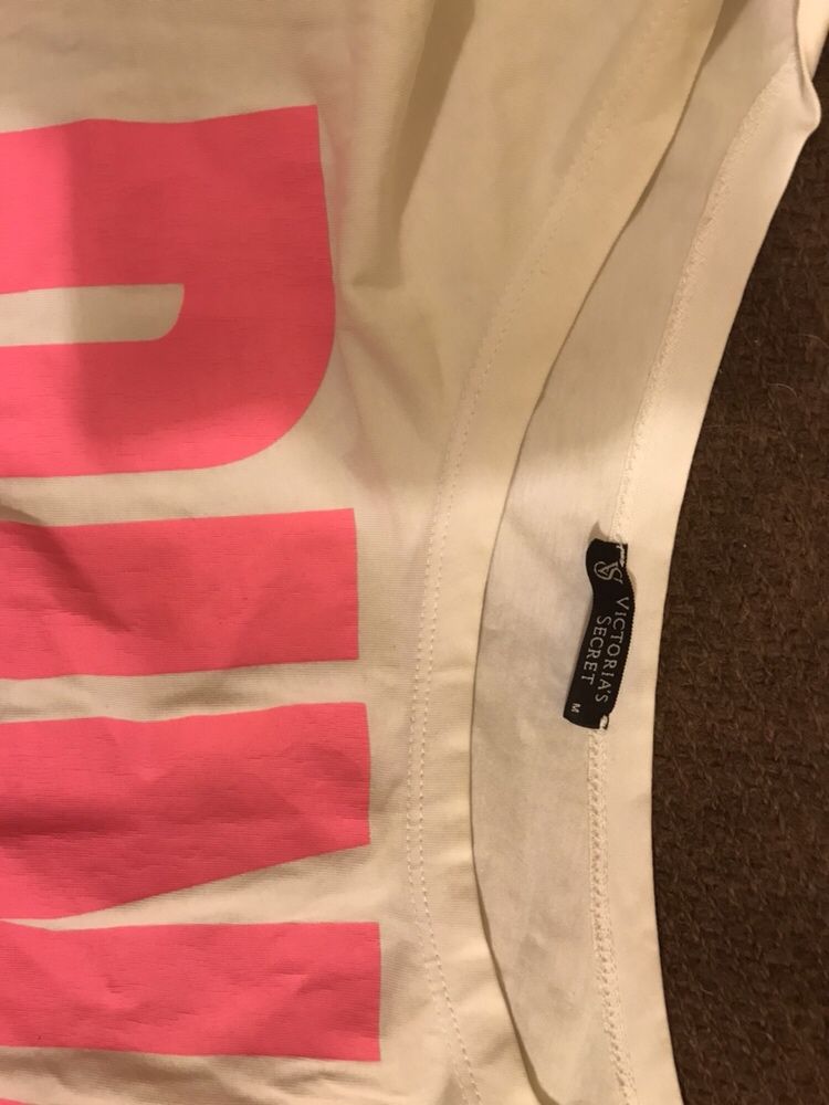 Koszulka Victoria’s Secret M Pink moze byc na jedne ramienie super