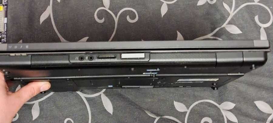 Продам ноутбук HP 17 дюймов