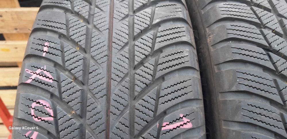 Opony Zimowe 195÷65÷15÷.BRIDGESTONE.125 zł szt.Adres-ZALESIANY 33 A.