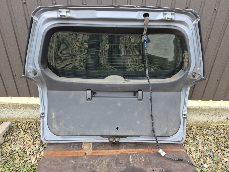 Кришка багажника, багажник, ляда Опель Астра H, Зафіра Б