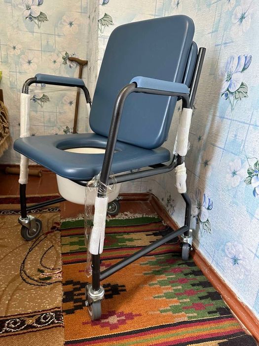 Стілець - туалет